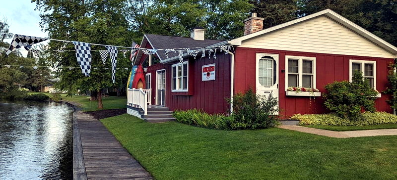 Borchers AuSable Canoe & Kayak - From Web Listing (newer photo)